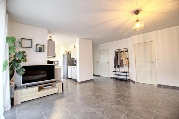 Maison Verrieres En Anjou 6 pièce(s) 85 m2