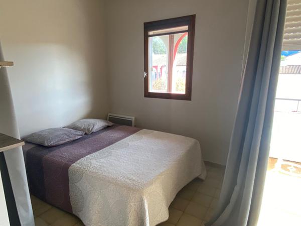 LAMALOU LES BAINS - Appartement meublé - 1 pièce(s) - 24.80 m2 - 460 € CC