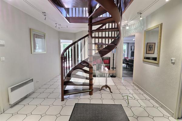 Maison 11 pièces 230 m2