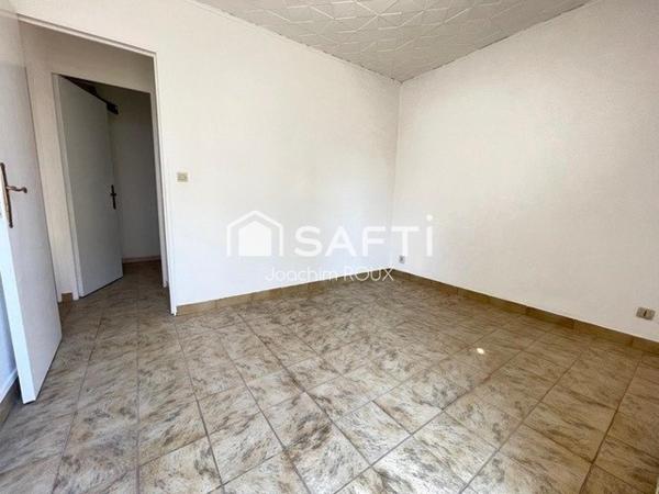 Maison sur 3 niveaux avec Terrasse
