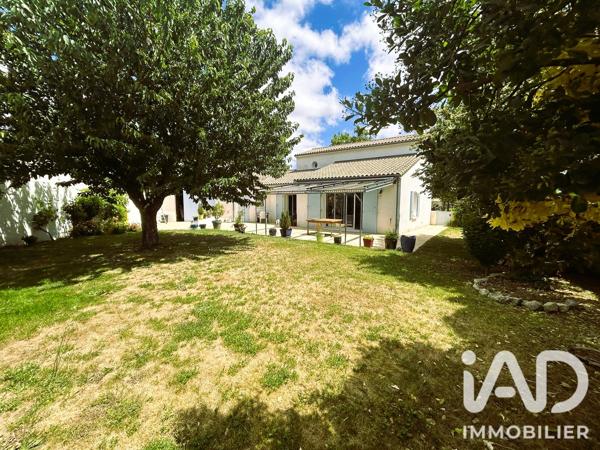 Maison à vendre 6 pièces 165 m² Périgny