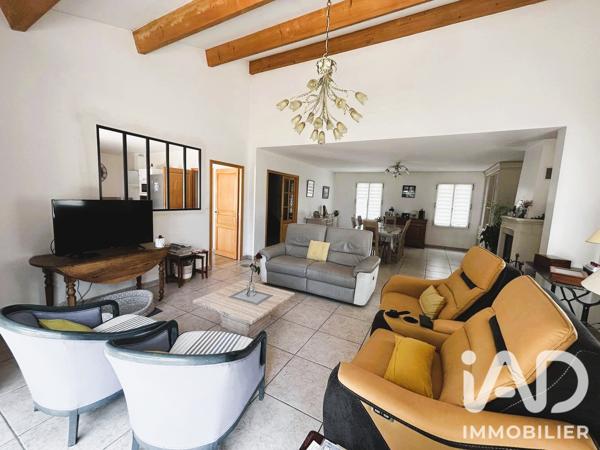 Maison à vendre 6 pièces 165 m² Périgny