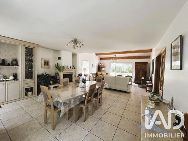 Maison à vendre 6 pièces 165 m² Périgny
