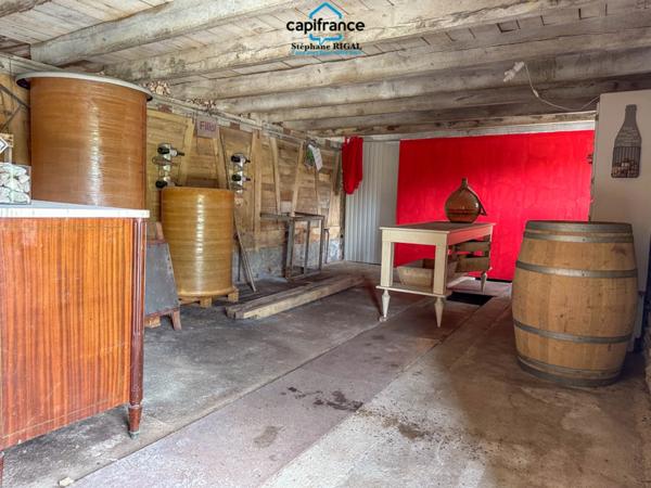 Maison à vendre 6 pièces et dépendances proche de MONFLANQUIN (47) sur 2,6ha de terrain