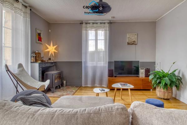 Maison à vendre 6 pièces et dépendances proche de MONFLANQUIN (47) sur 2,6ha de terrain