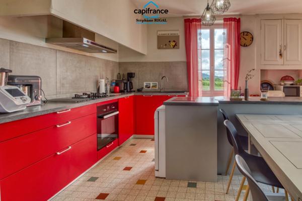 Maison à vendre 6 pièces et dépendances proche de MONFLANQUIN (47) sur 2,6ha de terrain
