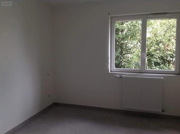 Location - Maison Saint-Quentin-le-Verger 51120 2 pièces 64 m 2 300 m 2