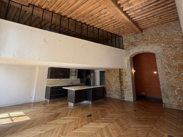Appartement Lyon 4 pièces 168.24 m2