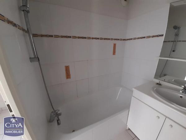 Appartement à vendre 2 pièces 39.89m² Estillac (47310)