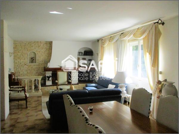 Sausset Côte Bleue : belle demeure familiale avec piscine à deux pas de la mer