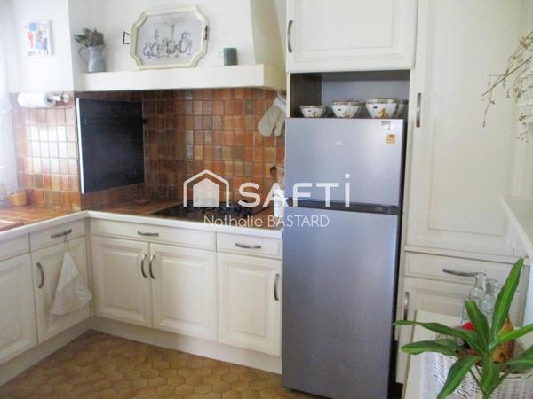 Sausset Côte Bleue : belle demeure familiale avec piscine à deux pas de la mer