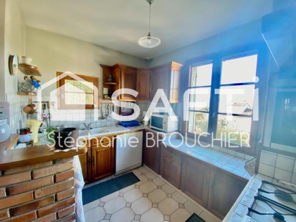 Maison avec piscine 226 m²