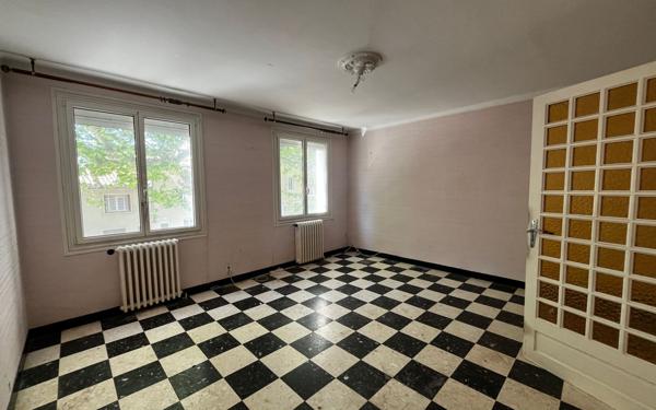 Maison à vendre    11 pièces • 243 m2 Castelnaudary