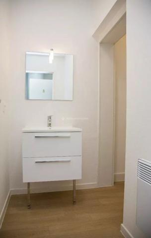 Location                                                      Appartement
                        
                     1 pièces                      27 m2                     à Albi