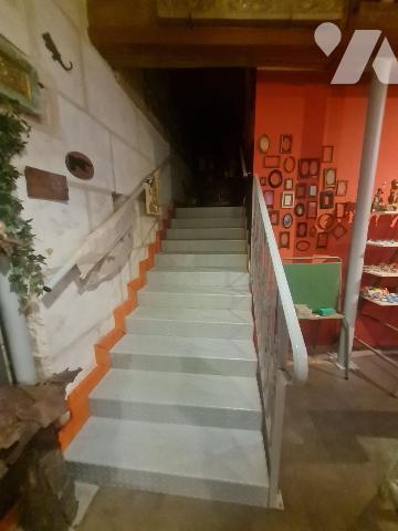 LOCAL COMMERCIAL- A VENDRE - MONTOIRE/ LOIR ( 41800)