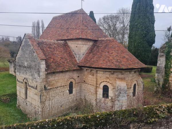 LOCAL COMMERCIAL- A VENDRE - MONTOIRE/ LOIR ( 41800)