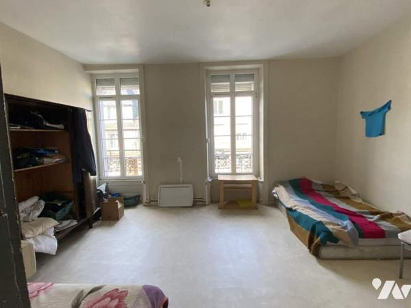 Locaux et logements