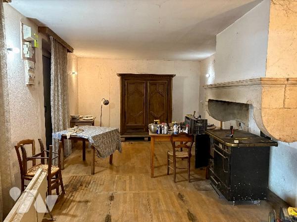 EN EXCLUSIVITE MAISON 180M² FAVIERES