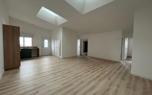 Appartement à louer    3 pièces • 101,98 m2 La Turballe