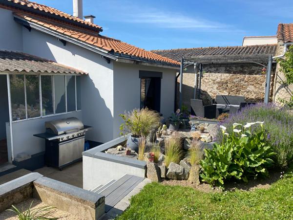 Maison en pierres - Port Saint Père -