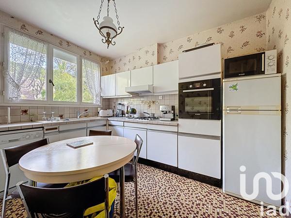 Maison à vendre 5 pièces 98 m² Saint-Rémy-lès-Chevreuse