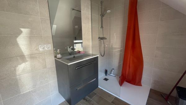 A vendre - Maison contemporaine 7 pièces avec piscine à 300m de la plage à Saint Philibert