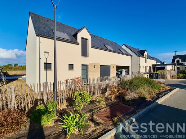 A vendre - Maison contemporaine 7 pièces avec piscine à 300m de la plage à Saint Philibert