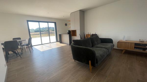 A vendre - Maison contemporaine 7 pièces avec piscine à 300m de la plage à Saint Philibert