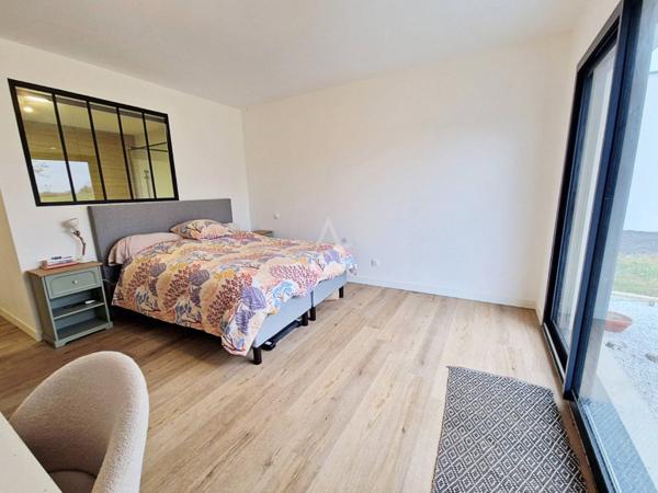 Villa contemporaine 200 m²  Position dominante  Vue Pyrénées  Proche Pau