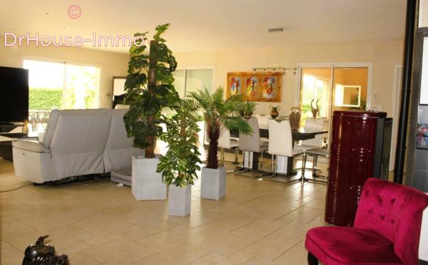 Maison à vendre 6 pièces de 210 m²