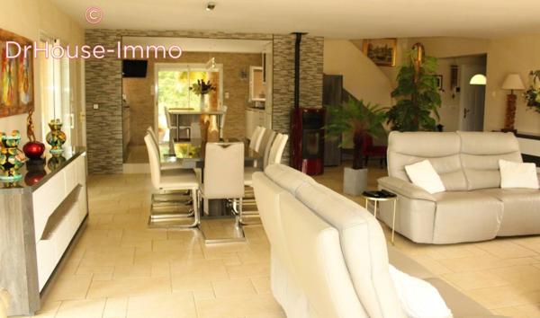 Maison à vendre 6 pièces de 210 m²