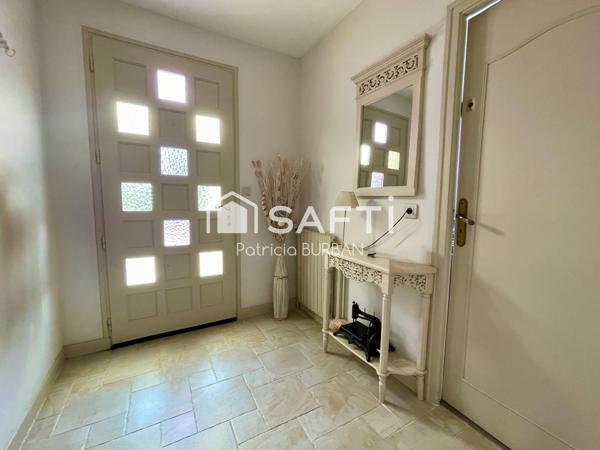 Maison 163 m2, 4 chambres, 2337 m2 de terrain