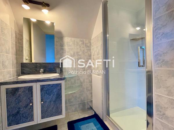 Maison 163 m2, 4 chambres, 2337 m2 de terrain