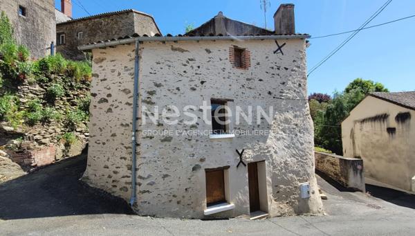 A vendre - Immeuble de rapport - 5 T2 - Centre de Vihiers - D5904