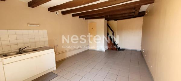 A vendre - Immeuble de rapport - 5 T2 - Centre de Vihiers - D5904