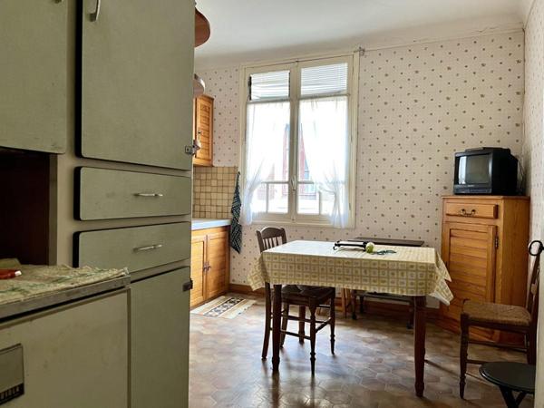 Maison 39 500 € Livinhac-le-Haut 3 p 64 m² DPE F
