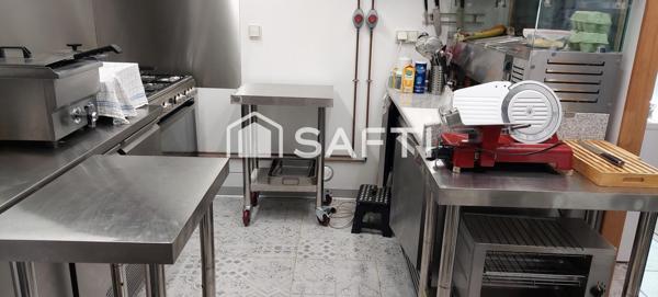 Murs commerciaux (pas de bail),restaurant+logement