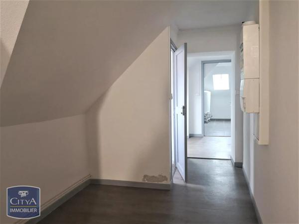 Appartement à louer 1 pièce 27.05m² Melun (77000)
