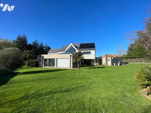 CAEN NORD BUS DE VILLE MAISON 10 PIECES TERRAIN 2328 m²                   M²