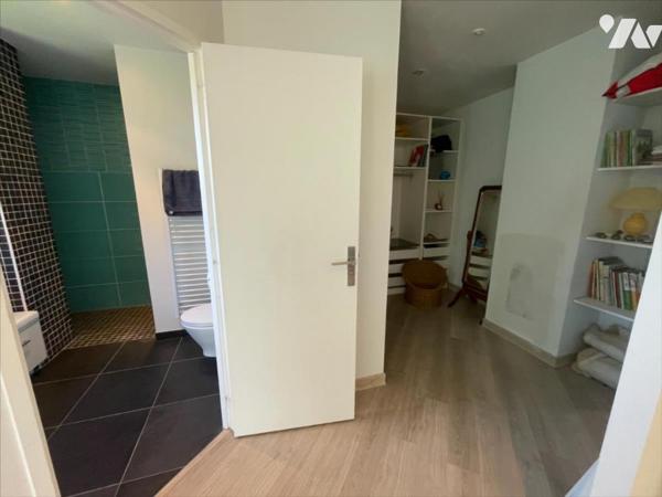 CAEN NORD BUS DE VILLE MAISON 10 PIECES TERRAIN 2328 m²                   M²