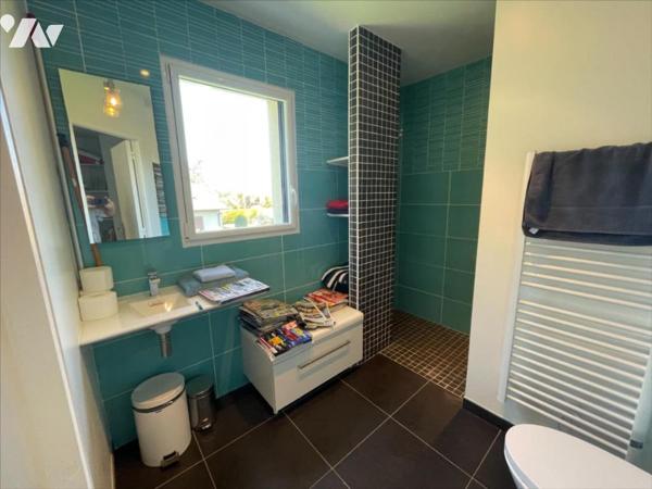 CAEN NORD BUS DE VILLE MAISON 10 PIECES TERRAIN 2328 m²                   M²