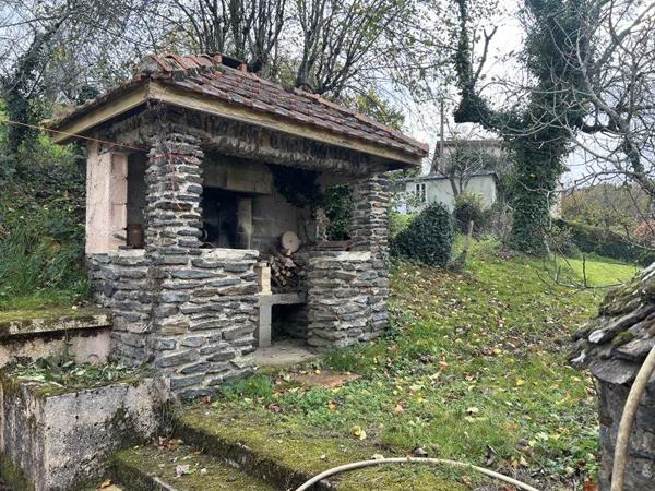 Maison à vendre |  Aubin |  8 pièces | 237 m²