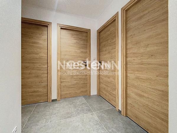 A vendre Maison Preignan 5 pièce(s) 128.22 m2, finition haut de gamme, de plain pied avec jardin clos et portail électrique