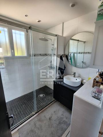 Maison Montpon Menesterol 5 pièce(s) 103.3 m2