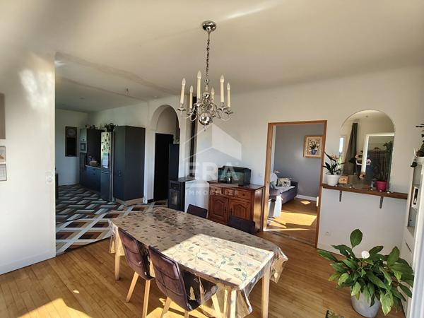 Maison Montpon Menesterol 5 pièce(s) 103.3 m2