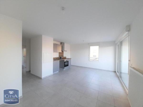Appartement à louer 3 pièces 63.75m² Nancy (54000)