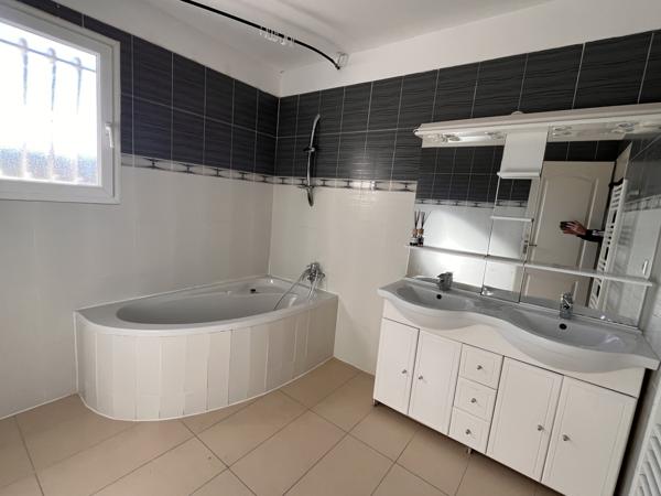 Saint-Bauzille-de-Putois (34190) Villa familiale T5 avec piscine – environnement calme et résidentiel