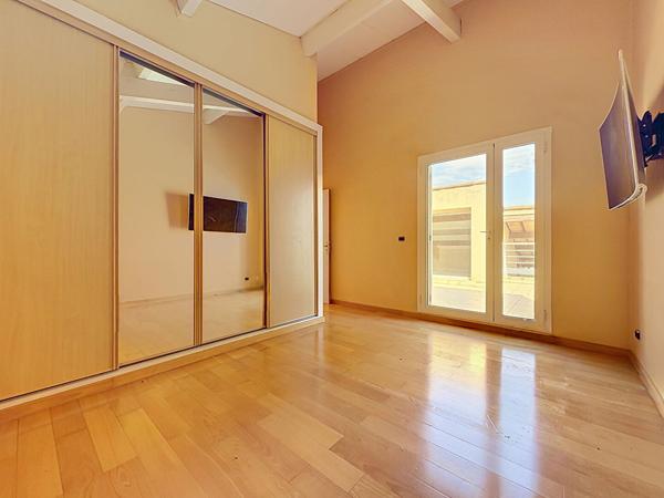 Villa 200 m² à vendre à Aubagne, 1470 m² terrain - Camp Major, Route d'Eoures