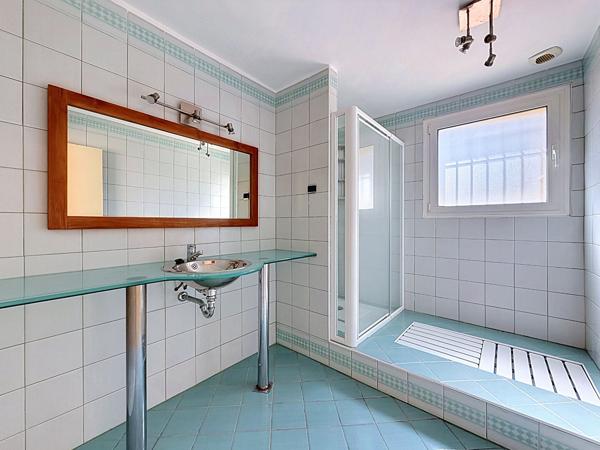 Villa 200 m² à vendre à Aubagne, 1470 m² terrain - Camp Major, Route d'Eoures
