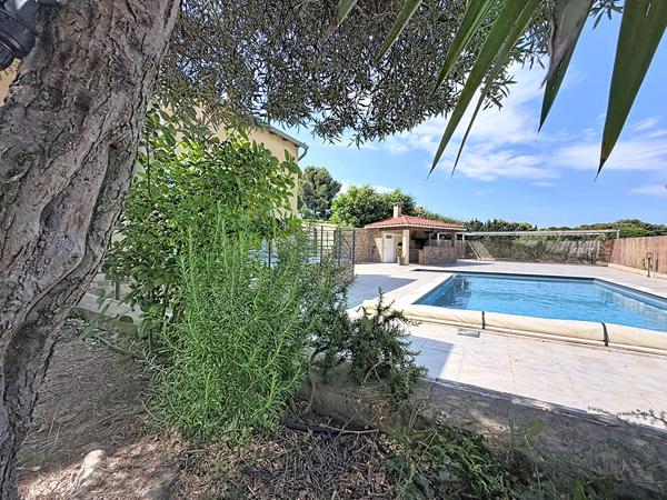 Villa 200 m² à vendre à Aubagne, 1470 m² terrain - Camp Major, Route d'Eoures
